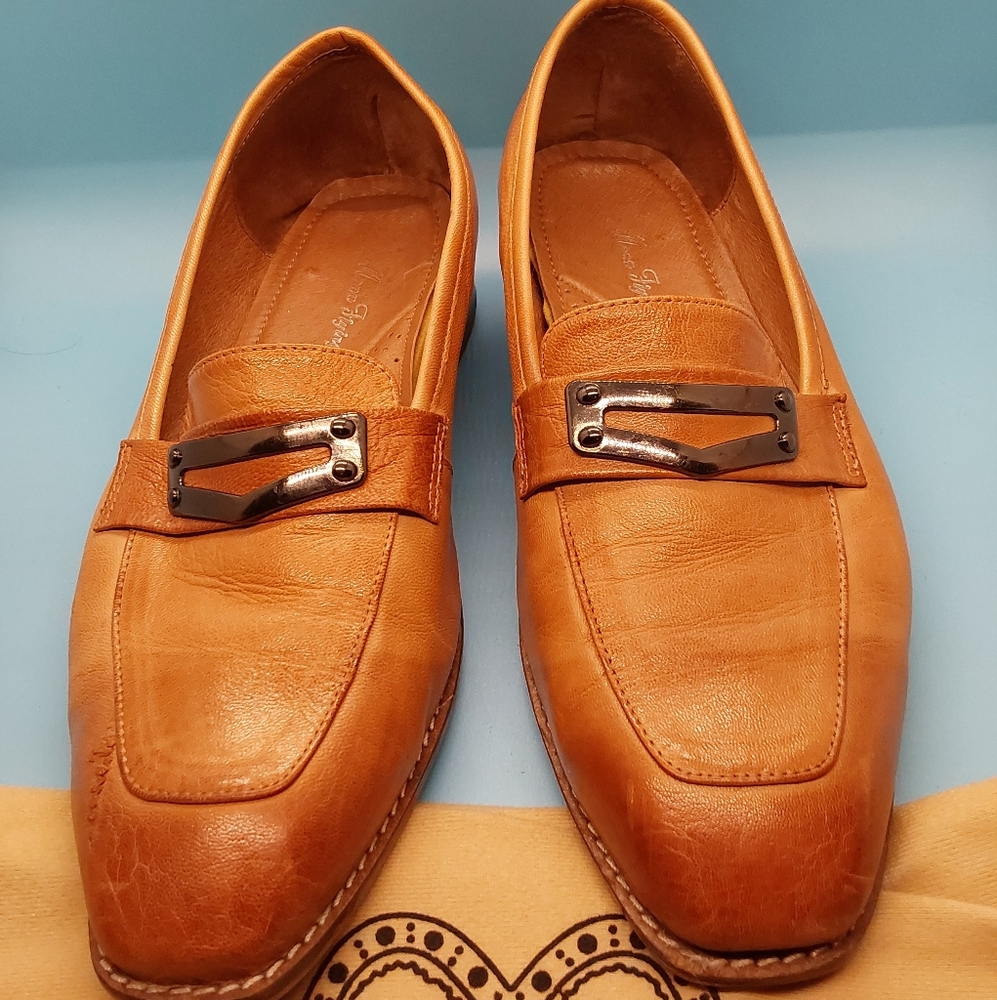 Mona Flying Women's Leather Penny‎ Loafer